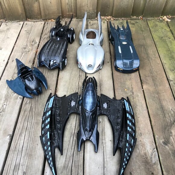 LOT OF 5 Vintage 1990s DC Batman Batmobile Toy Cars - Picture 3 of 14